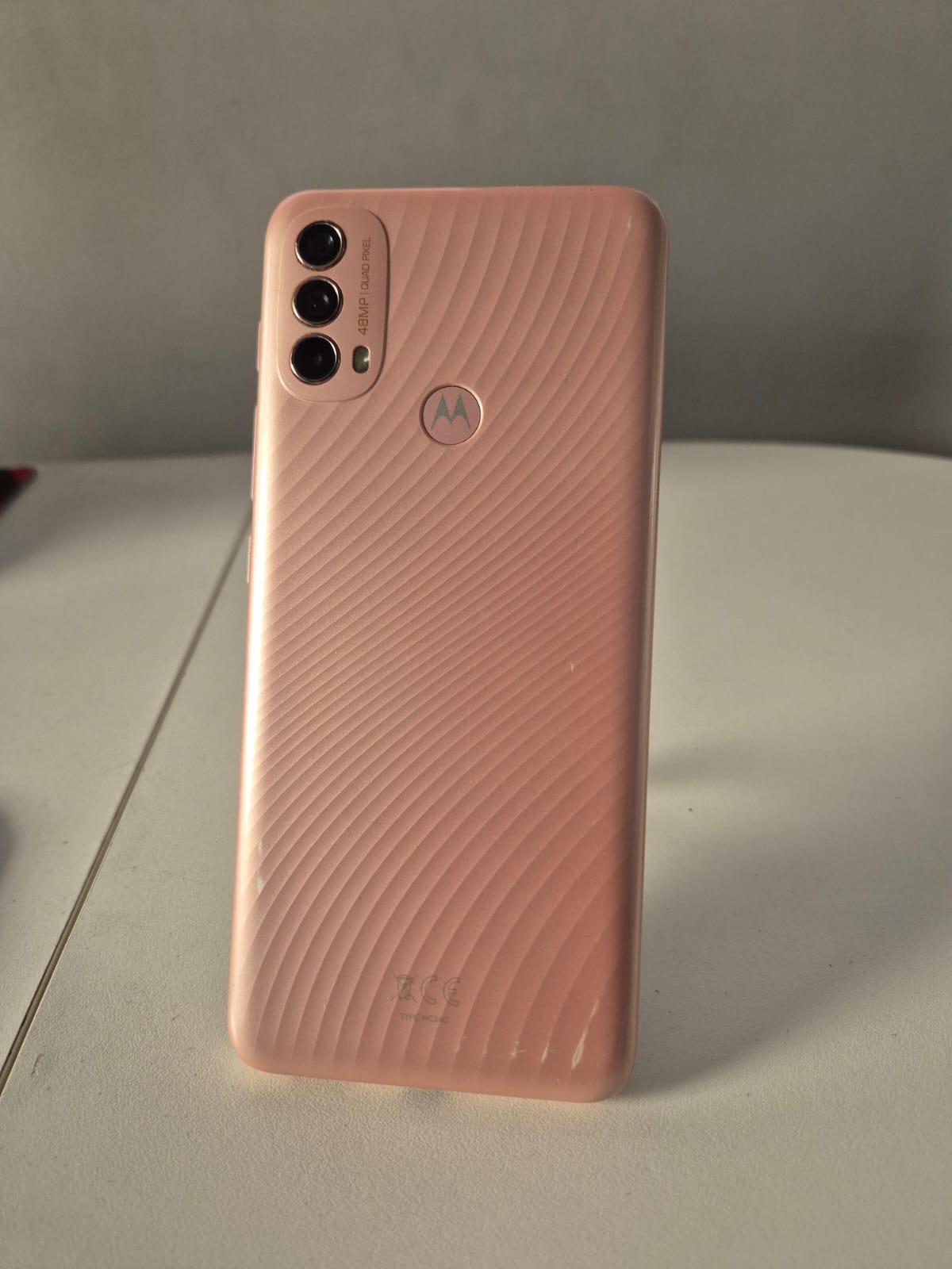 MOTO E40 ROSA (IMPECABLE)